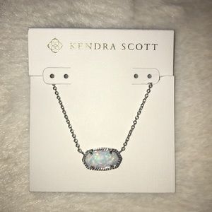 Elisa Silver Pendant Necklace